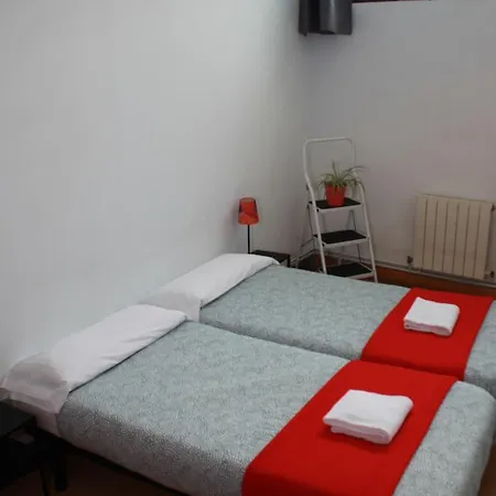 Bilbao Akelarre Hostel-3